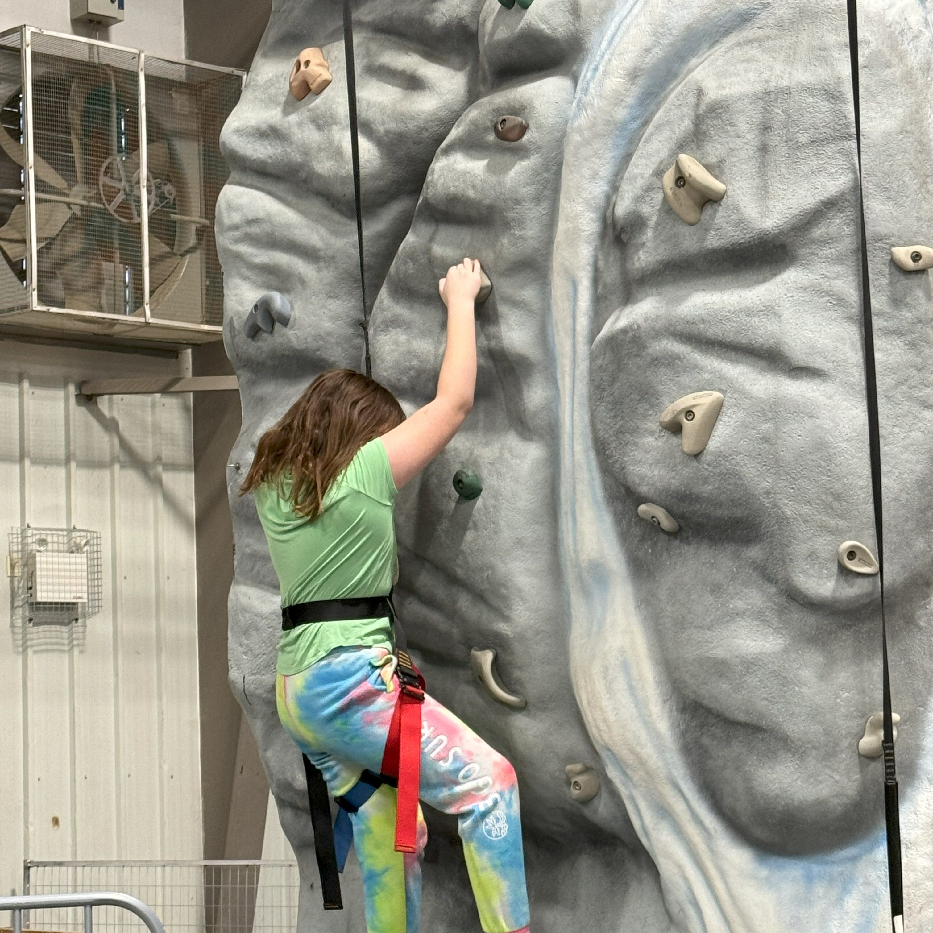 20240301_214928741_iOS